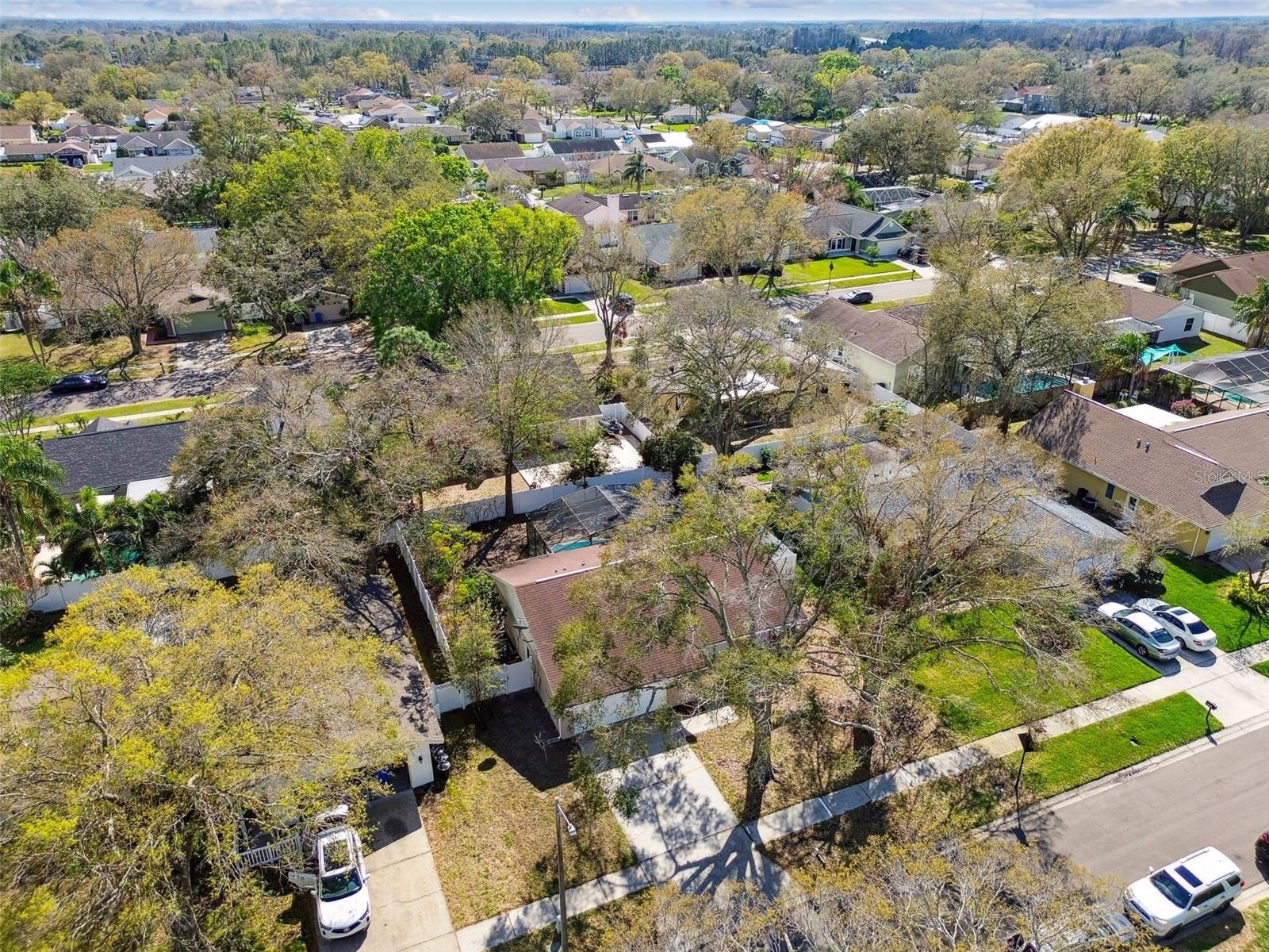 5822 SILVER MOON AVE, TAMPA, FL, 33625