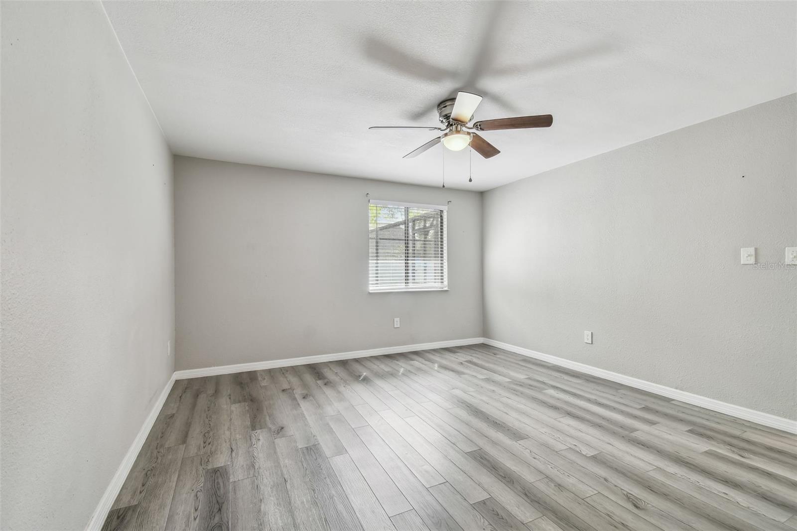 5822 SILVER MOON AVE, TAMPA, FL, 33625