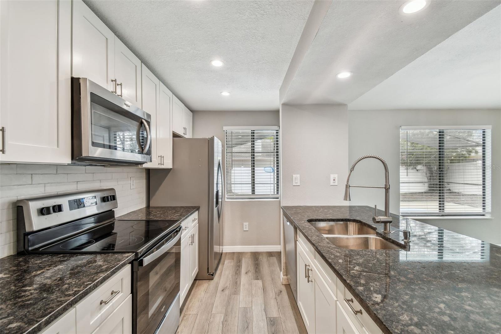 5822 SILVER MOON AVE, TAMPA, FL, 33625