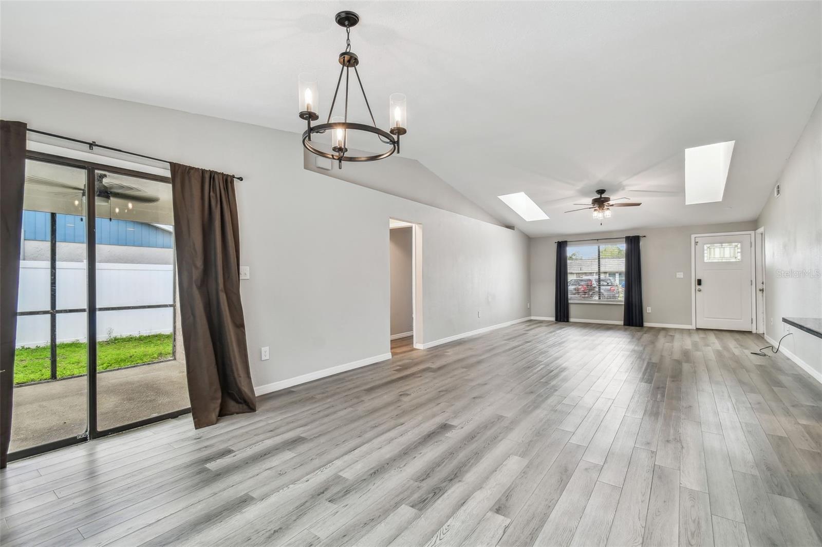 5822 SILVER MOON AVE, TAMPA, FL, 33625