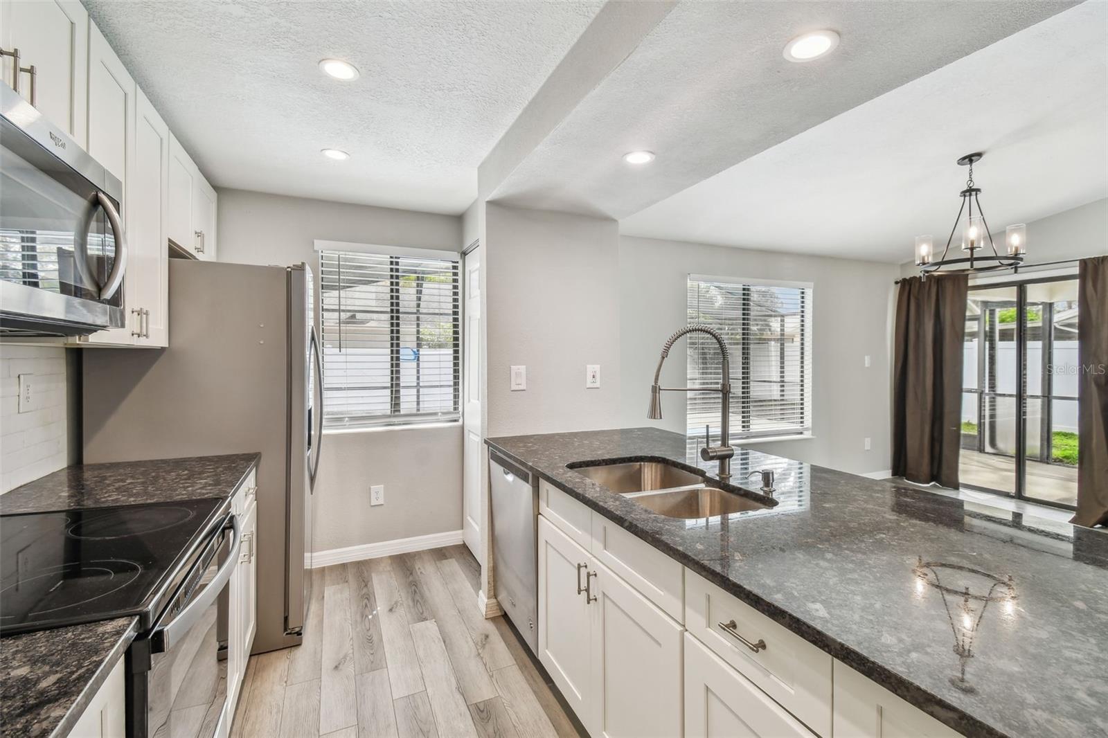 5822 SILVER MOON AVE, TAMPA, FL, 33625