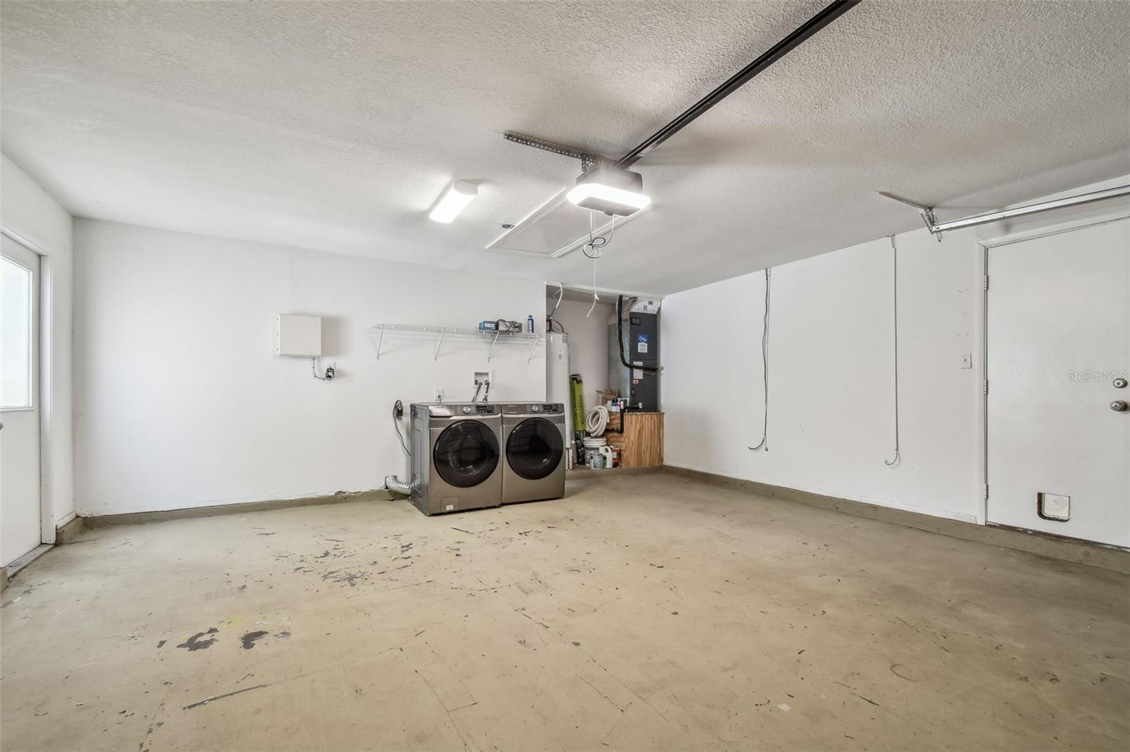 5822 SILVER MOON AVE, TAMPA, FL, 33625