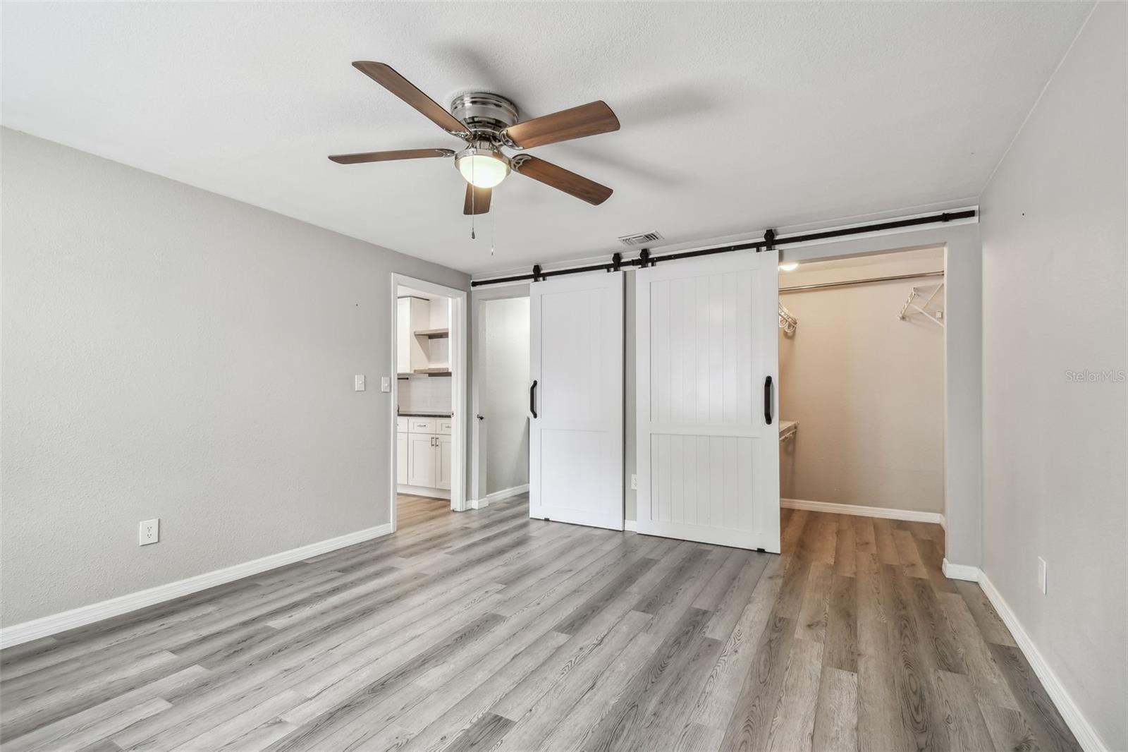 5822 SILVER MOON AVE, TAMPA, FL, 33625
