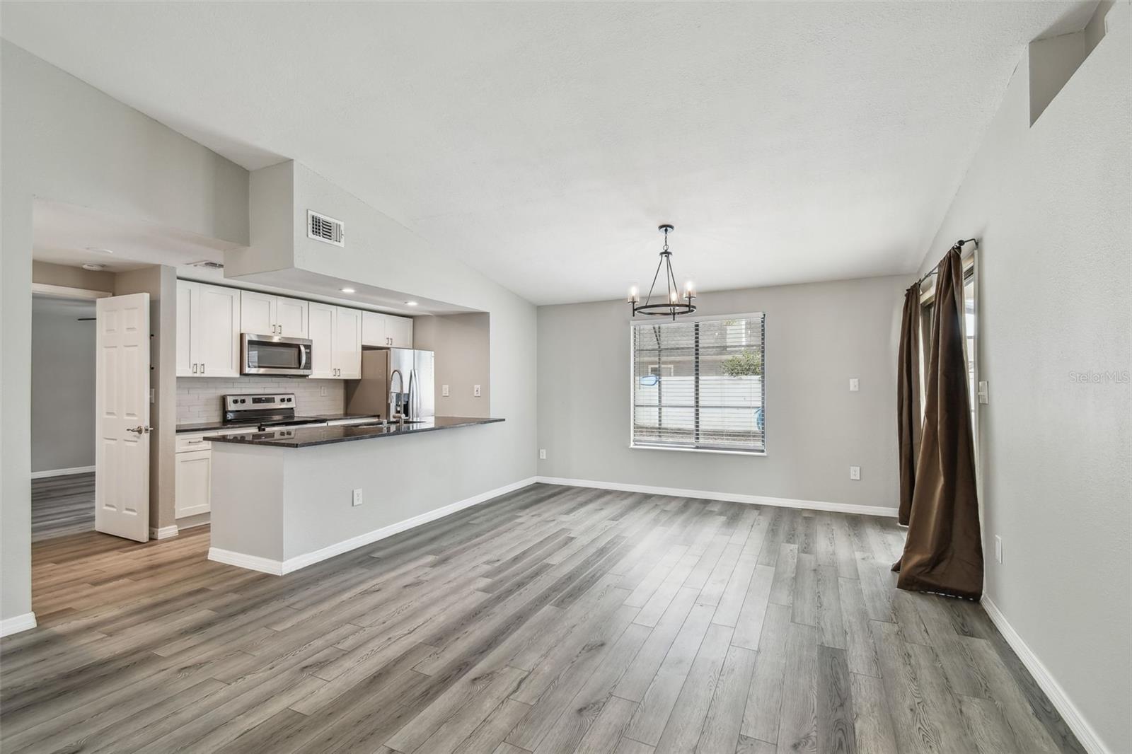 5822 SILVER MOON AVE, TAMPA, FL, 33625