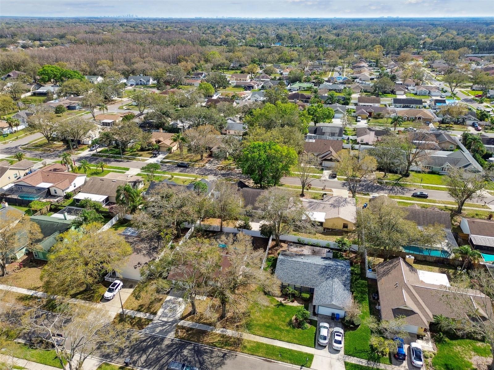 5822 SILVER MOON AVE, TAMPA, FL, 33625