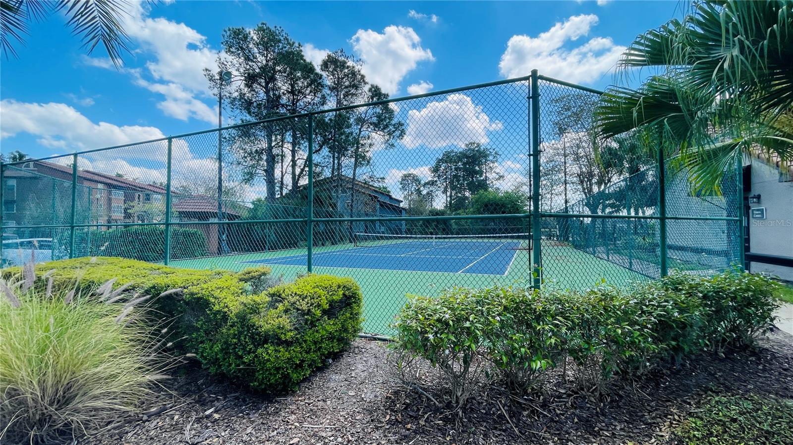 5124 CONROY RD #633, ORLANDO, FL, 32811