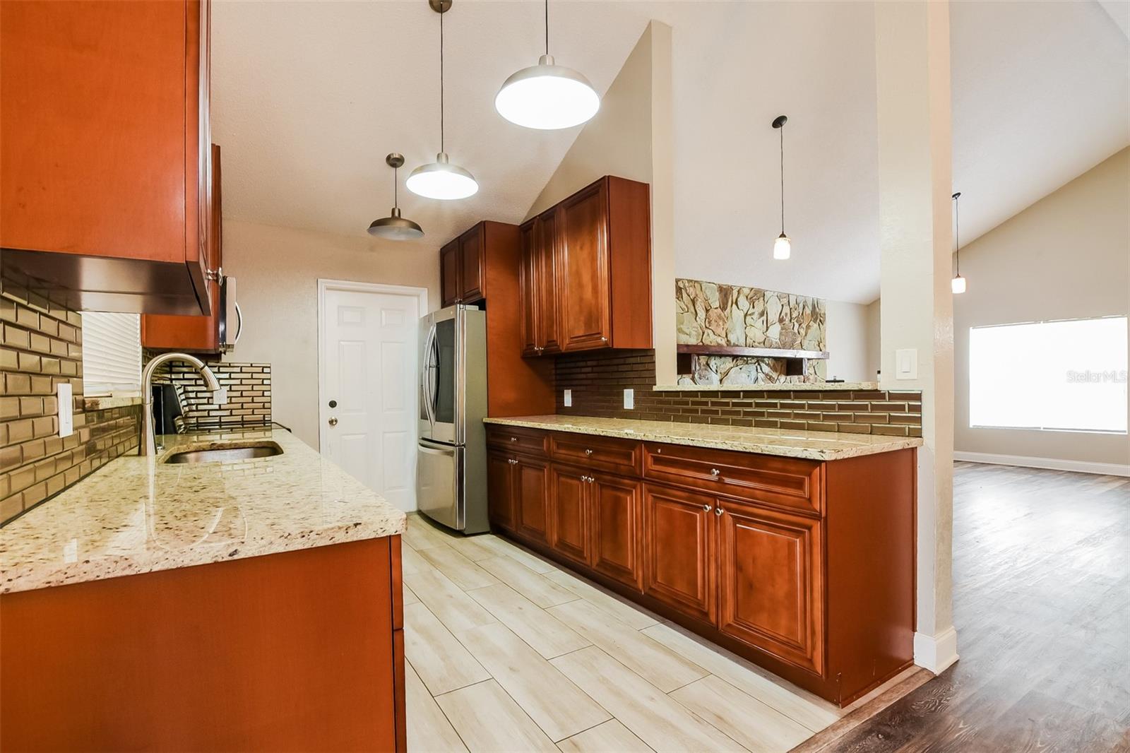 1582 DARLINGTON AVE, DELTONA, FL, 32725