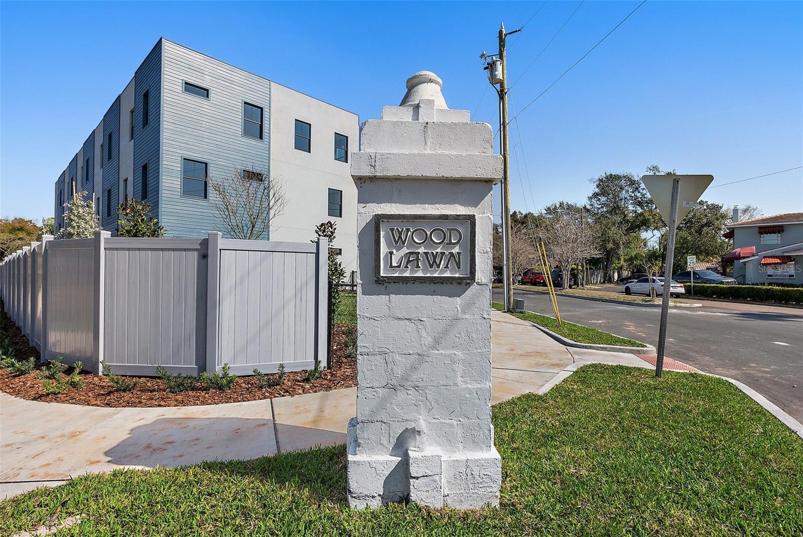 1515 GREENWOOD AVE N, ST PETERSBURG, FL, 33704