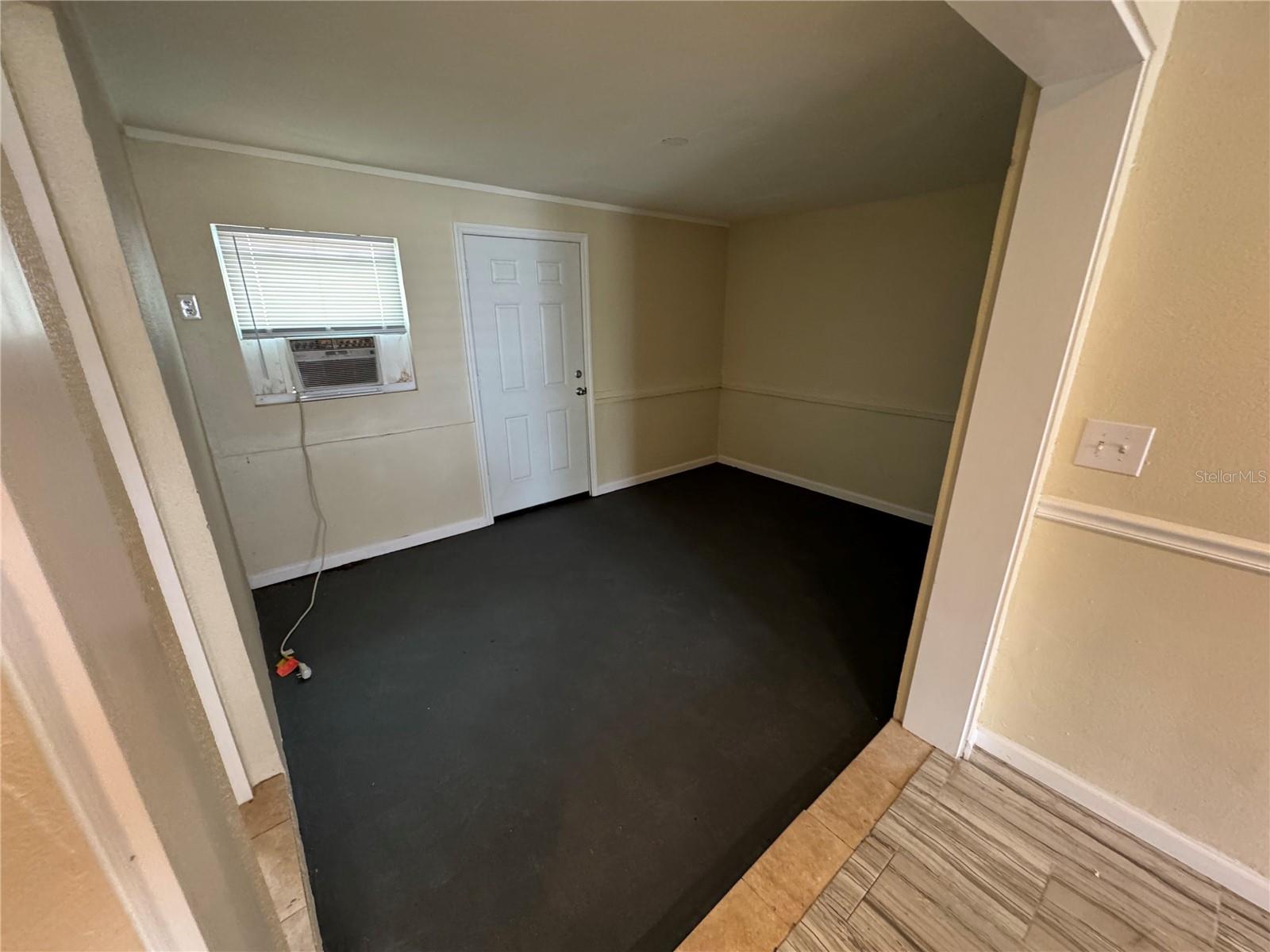 2111 FORKED CREEK DR, ENGLEWOOD, FL, 34223