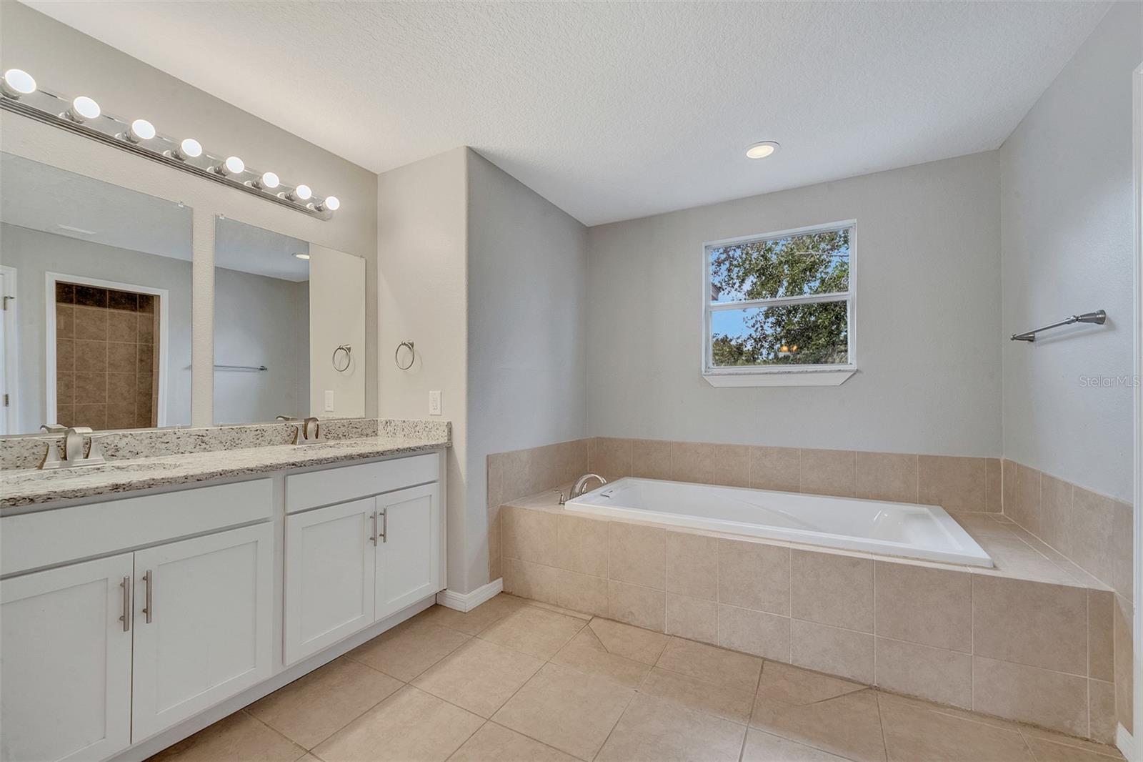 943 VAN LOON CT, KISSIMMEE, FL, 34758