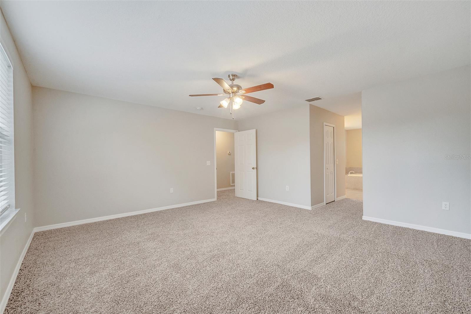943 VAN LOON CT, KISSIMMEE, FL, 34758