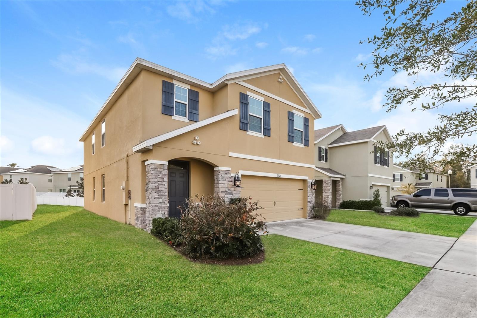 2303 ASHBERRY RIDGE DR, PLANT CITY, FL, 33563
