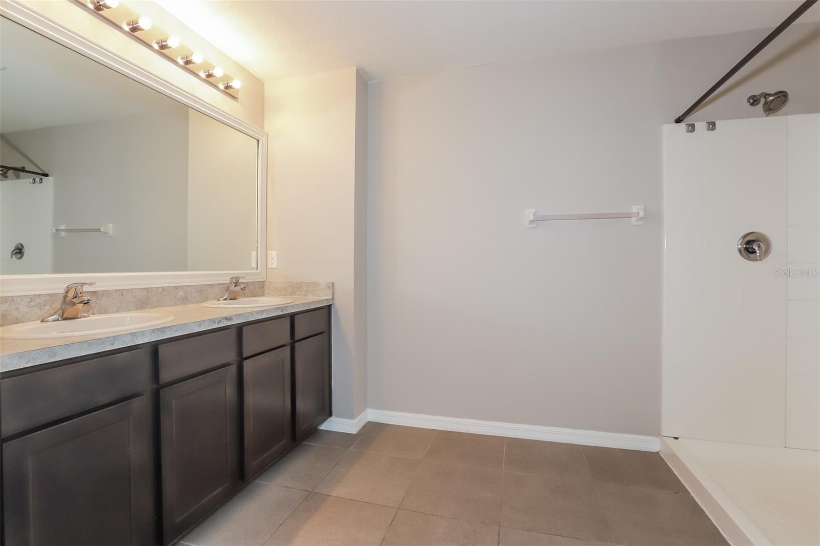 2303 ASHBERRY RIDGE DR, PLANT CITY, FL, 33563