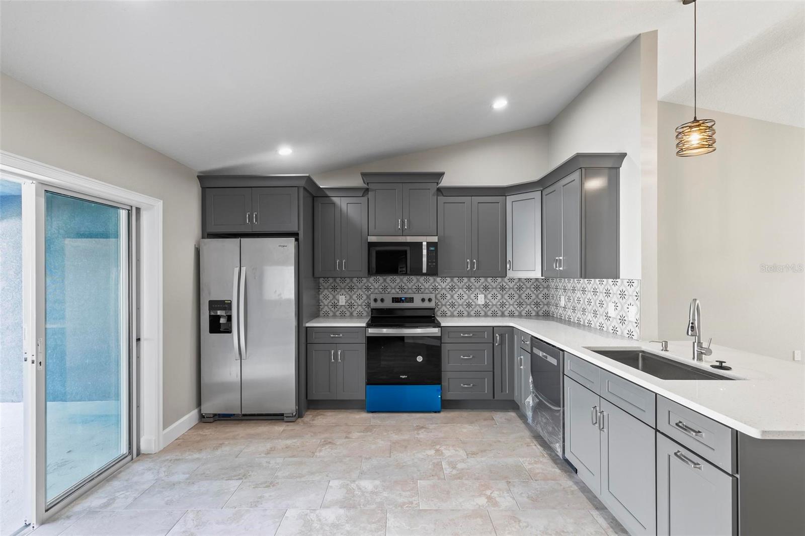 86 LARAMIE DR, PALM COAST, FL, 32137