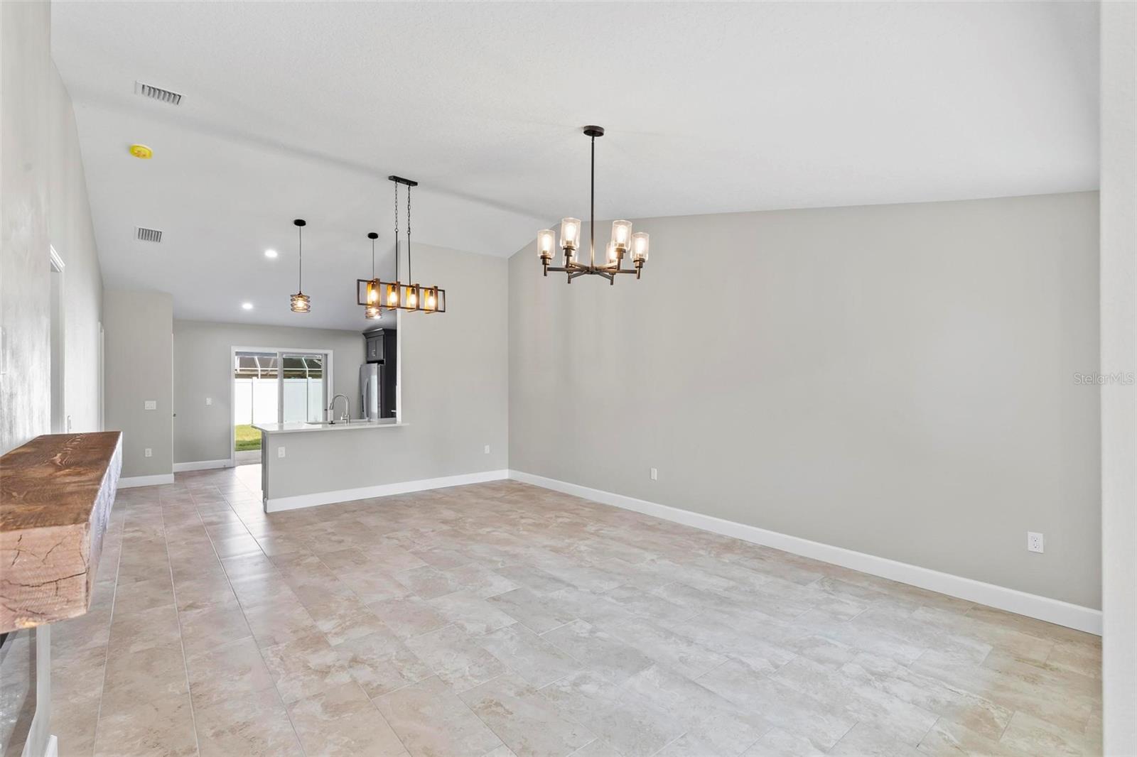 86 LARAMIE DR, PALM COAST, FL, 32137
