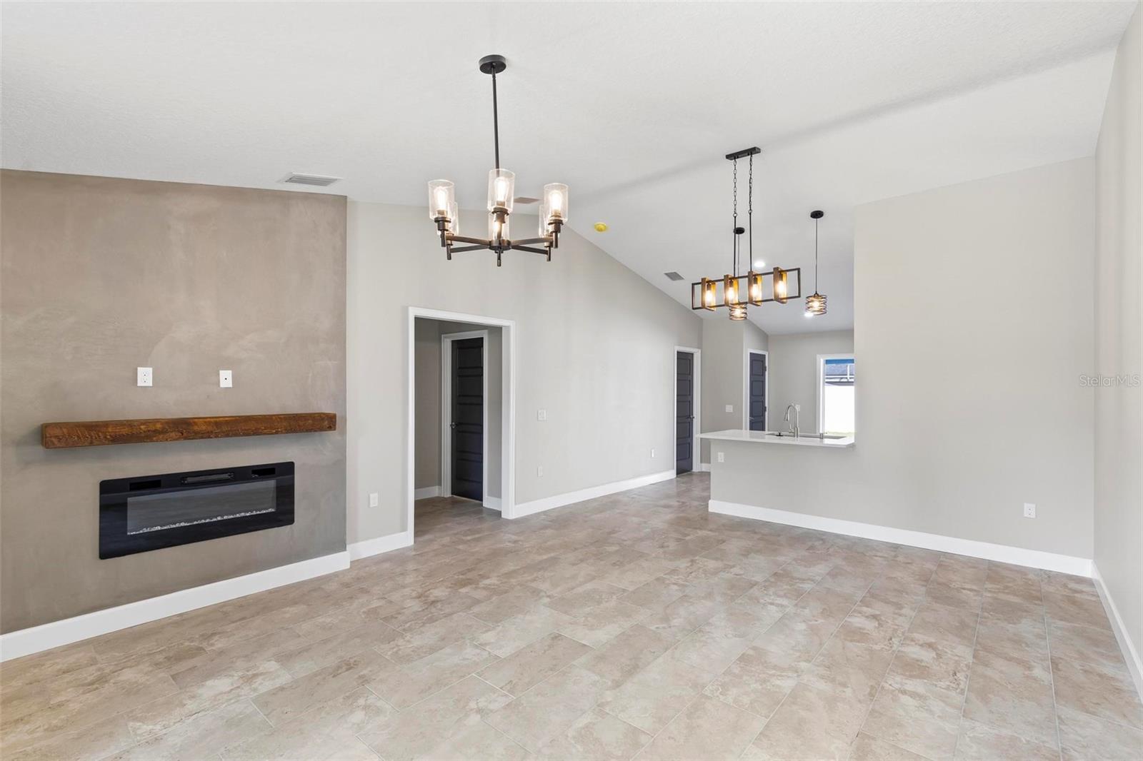 86 LARAMIE DR, PALM COAST, FL, 32137