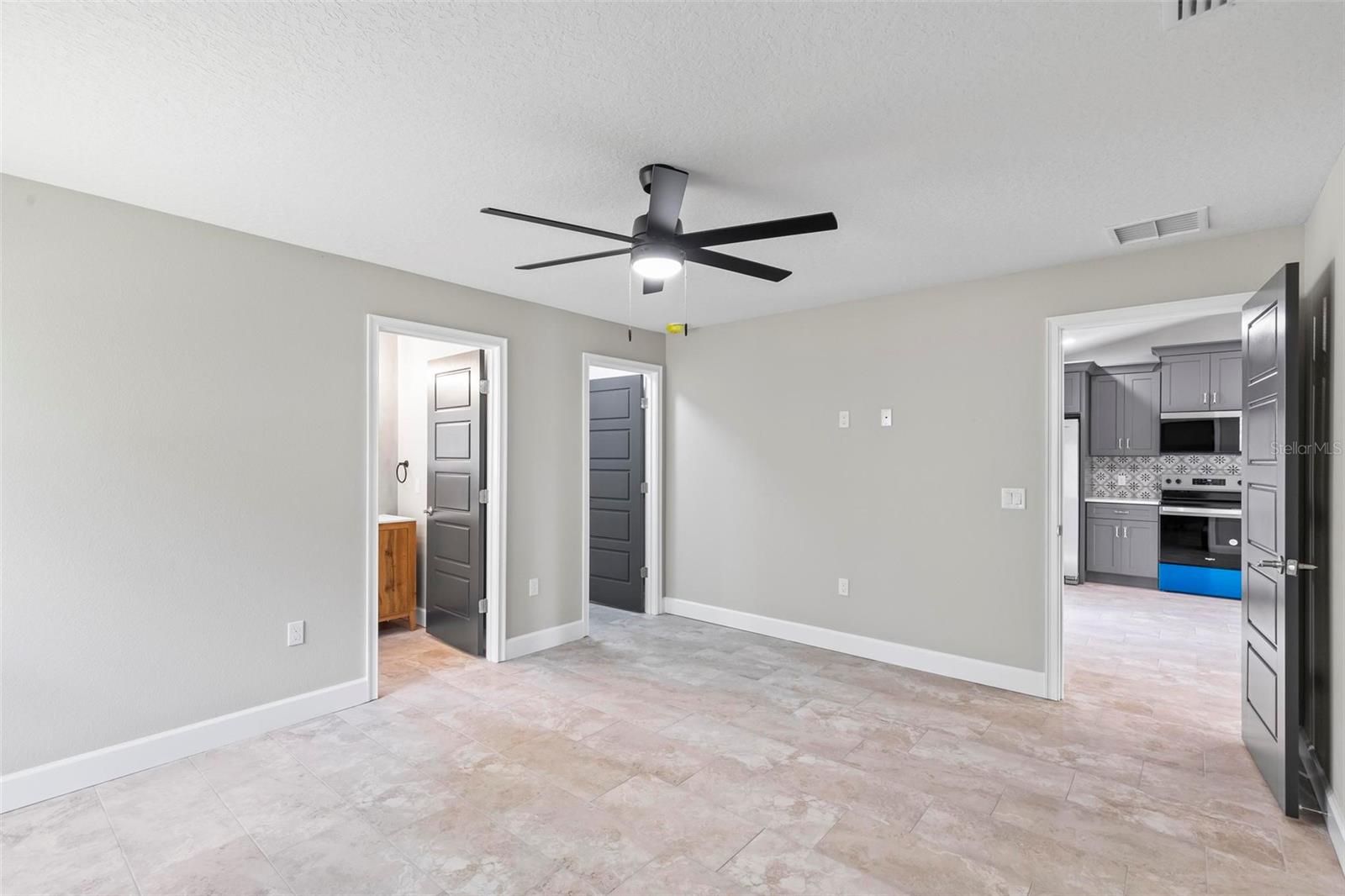 86 LARAMIE DR, PALM COAST, FL, 32137