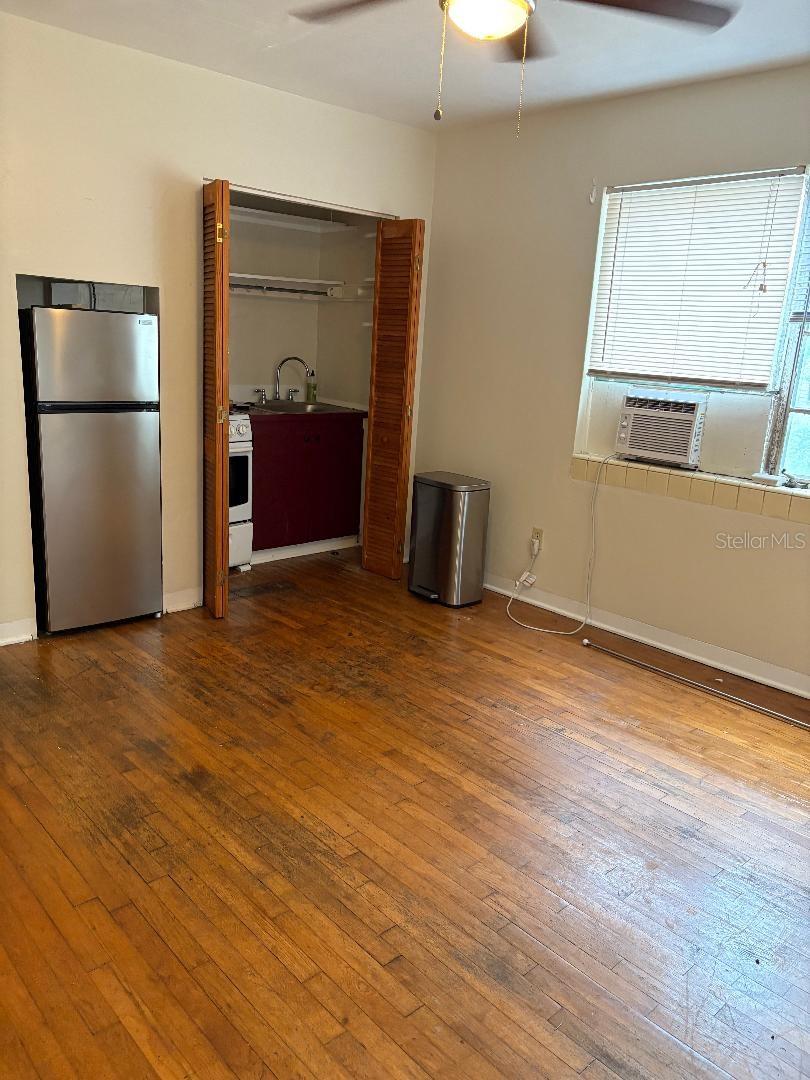 1112 SW 4TH AVE #B, GAINESVILLE, FL, 32601