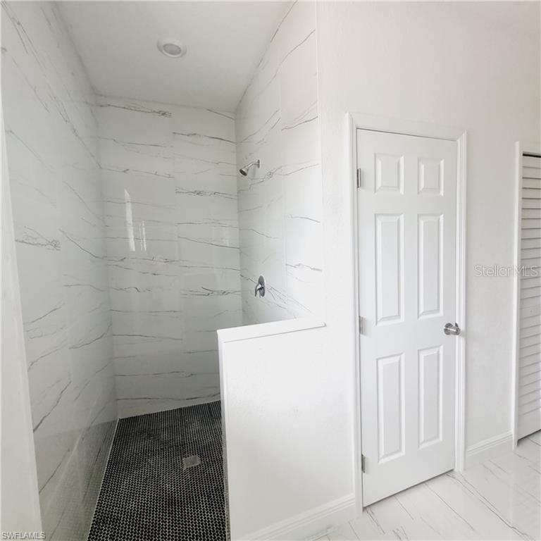 111 MONROE AVE, LEHIGH ACRES, FL, 33936