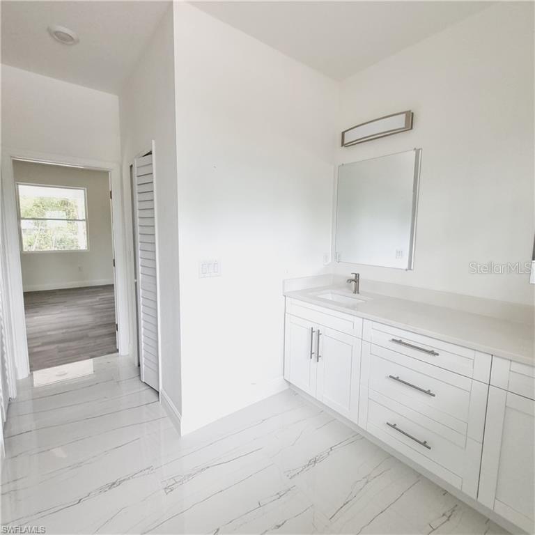 111 MONROE AVE, LEHIGH ACRES, FL, 33936