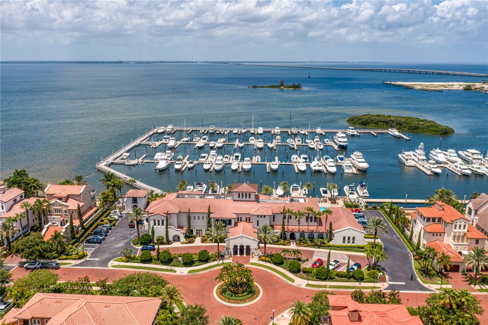 5823 BOWEN DANIEL DR #1606, TAMPA, FL, 33616