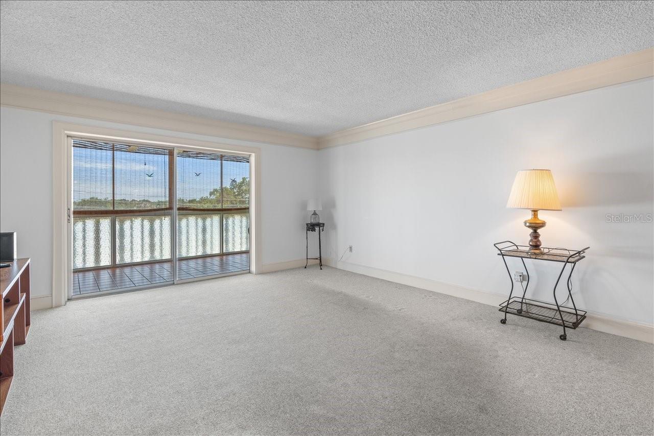 131 BLUFF VIEW DR #409, BELLEAIR BLUFFS, FL, 33770