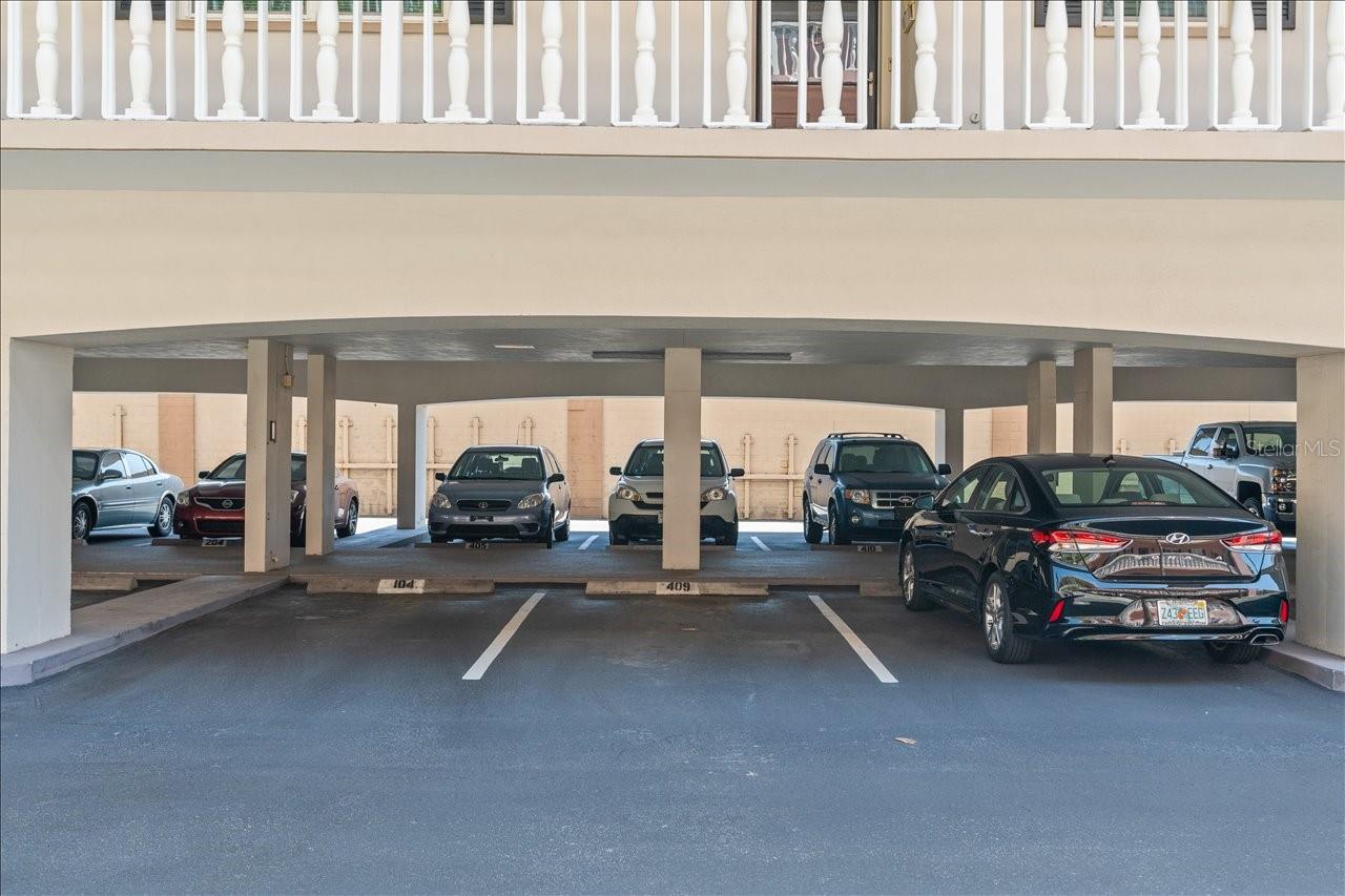 131 BLUFF VIEW DR #409, BELLEAIR BLUFFS, FL, 33770