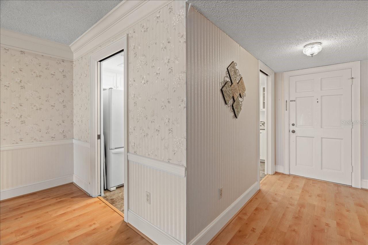 131 BLUFF VIEW DR #409, BELLEAIR BLUFFS, FL, 33770