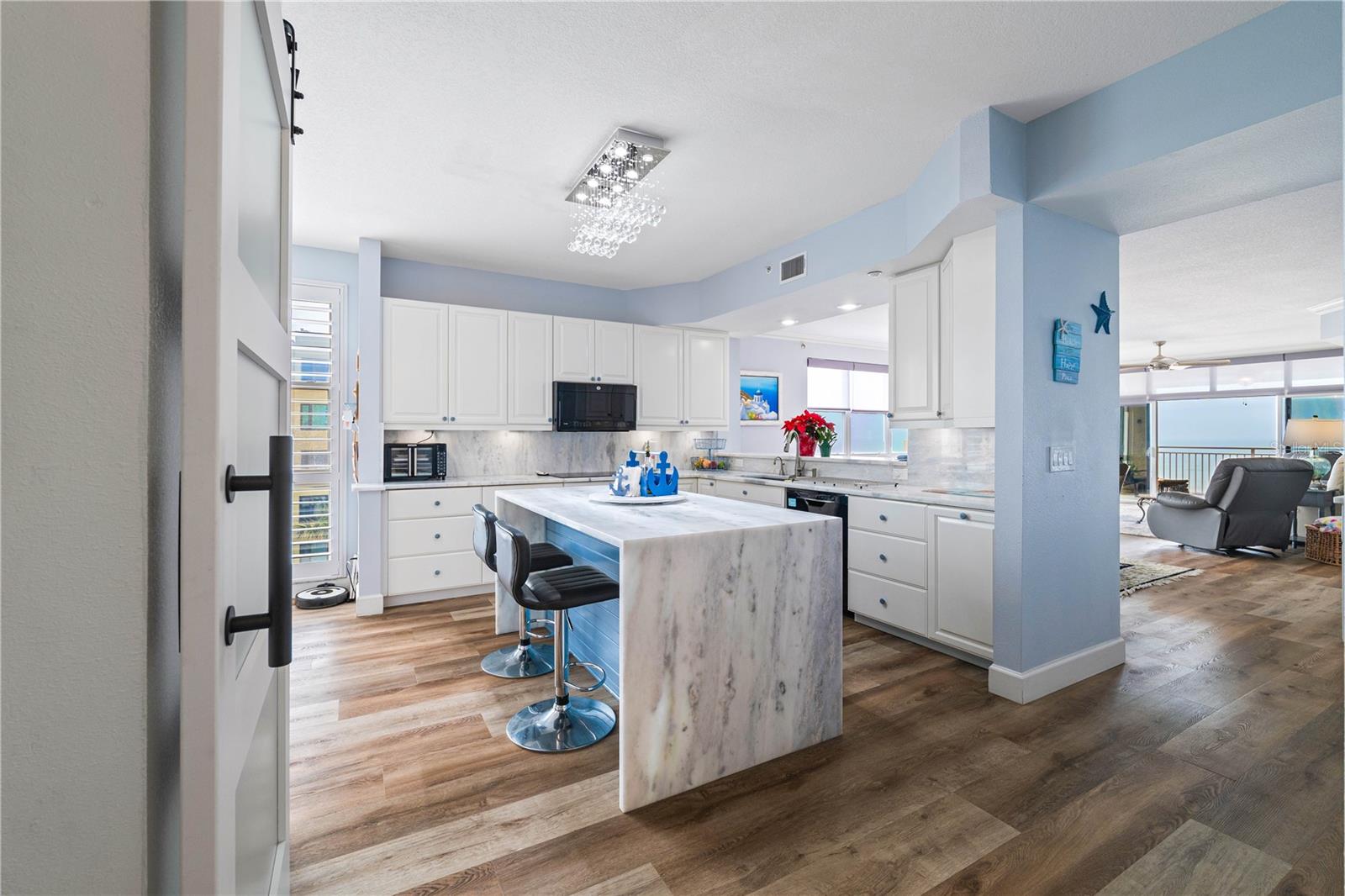 2 15TH AVE #301, INDIAN ROCKS BEACH, FL, 33785