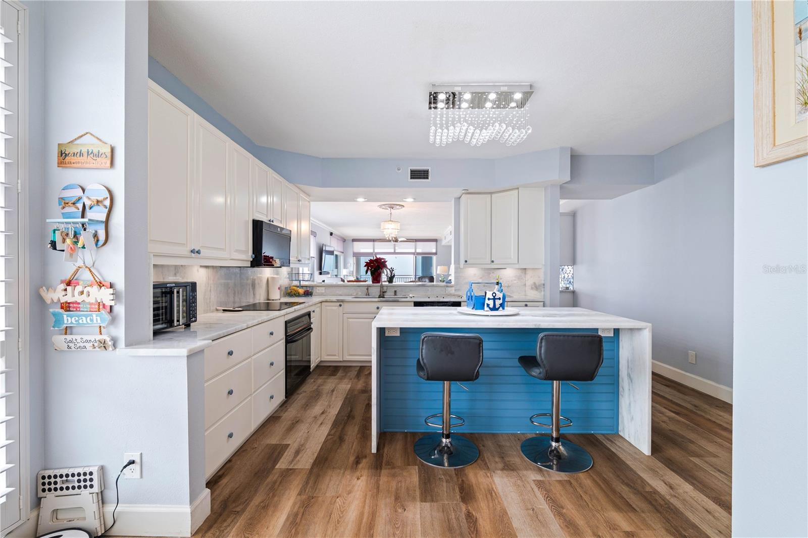 2 15TH AVE #301, INDIAN ROCKS BEACH, FL, 33785