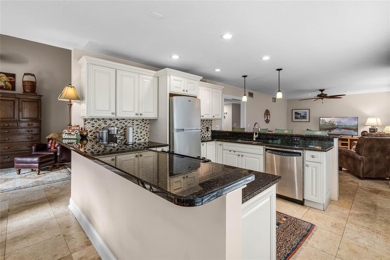 111 AUTUMN DR, LONGWOOD, FL, 32779