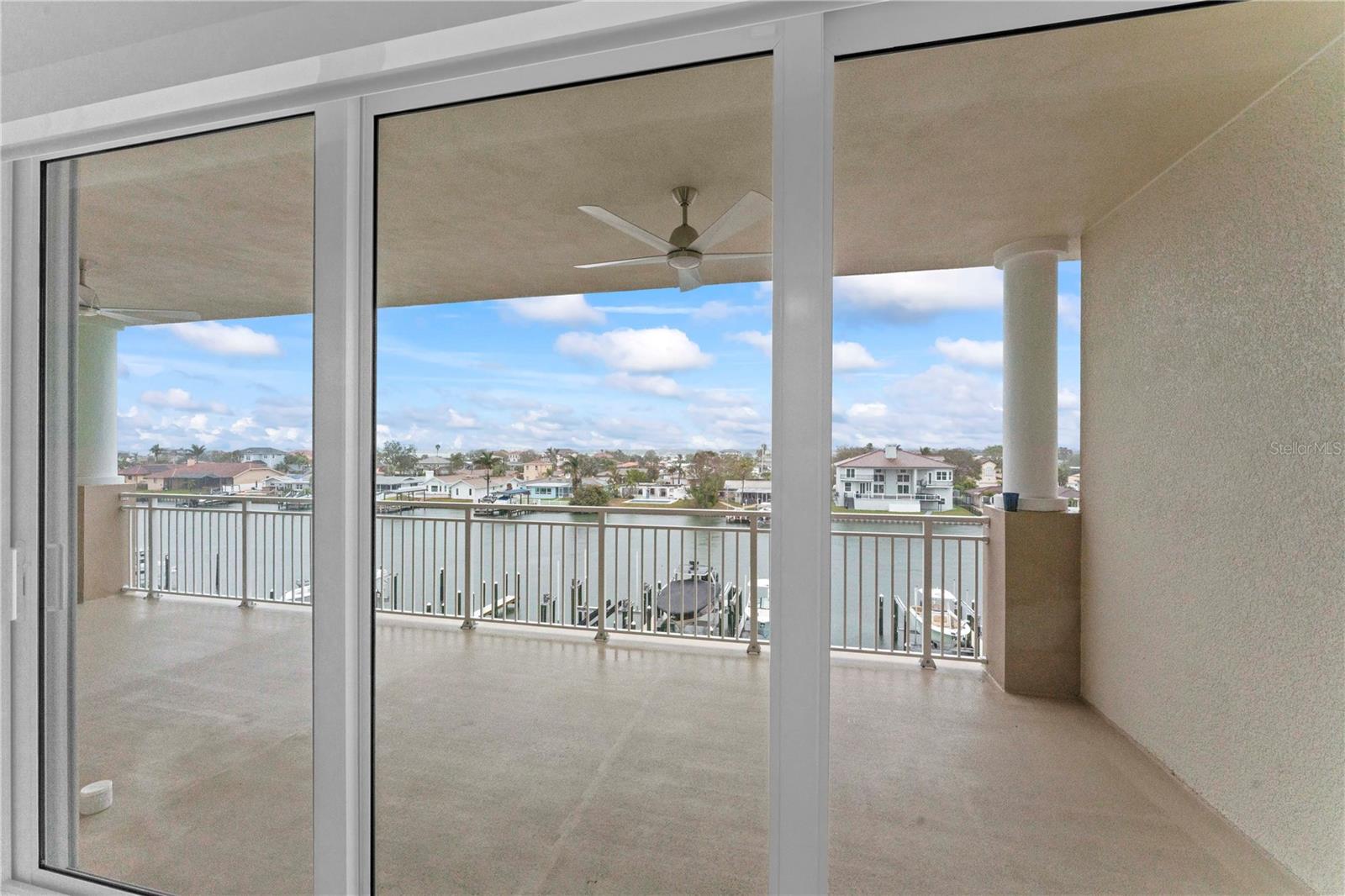 125 ISLAND WAY #404, CLEARWATER BEACH, FL, 33767