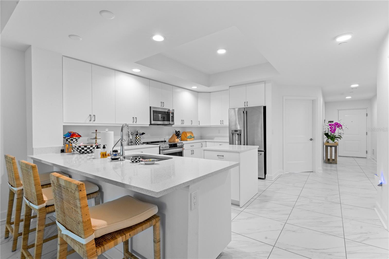 125 ISLAND WAY #404, CLEARWATER BEACH, FL, 33767