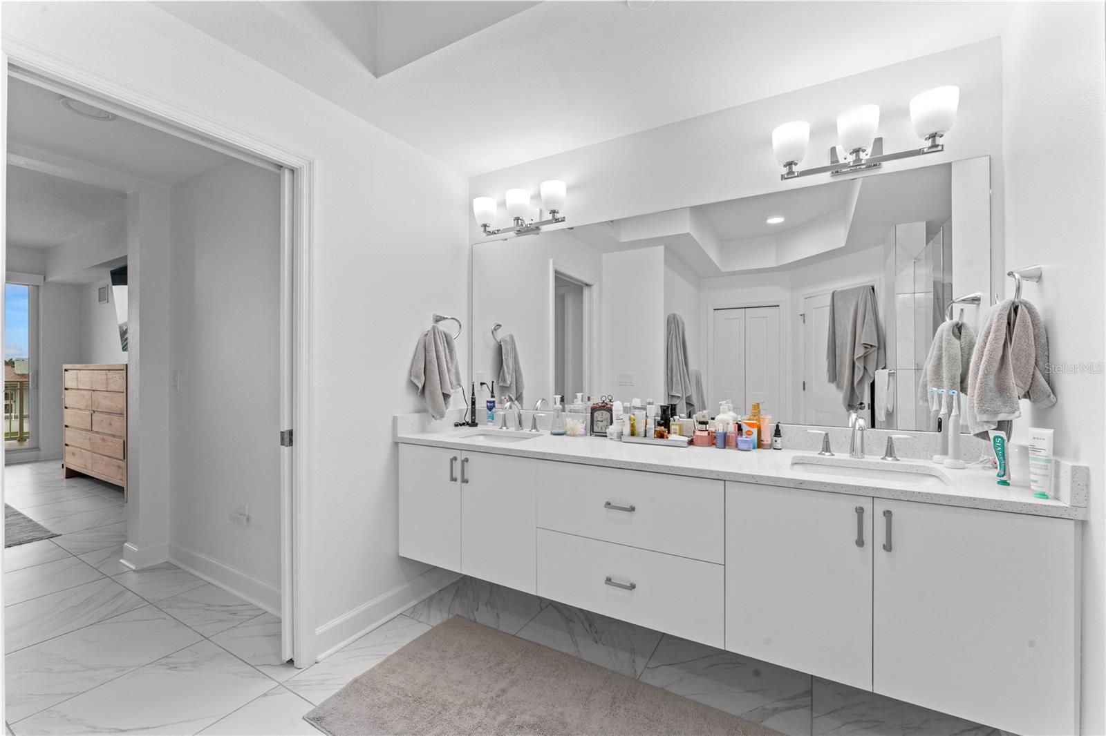 125 ISLAND WAY #404, CLEARWATER BEACH, FL, 33767