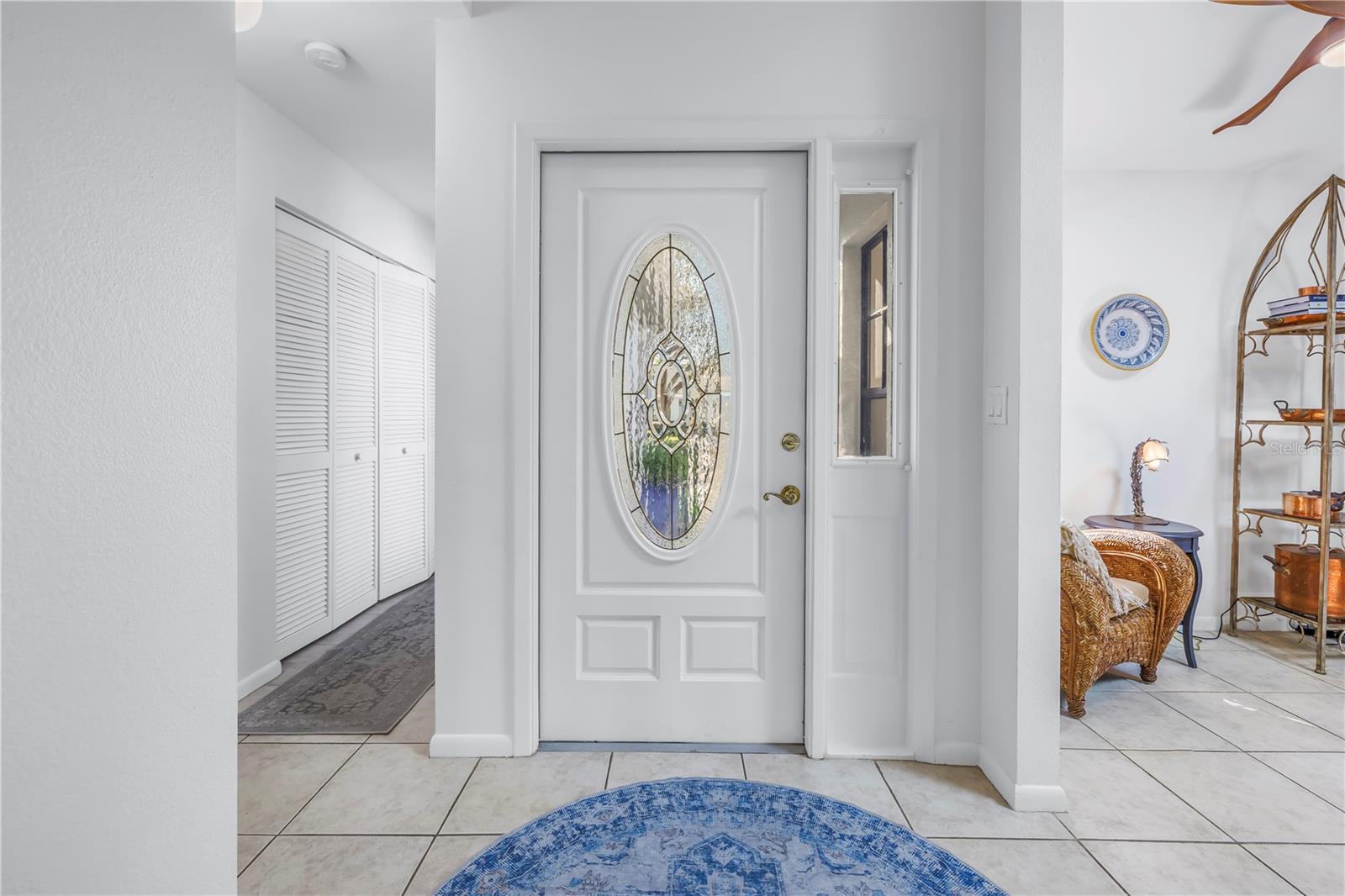 992 SAN CARLOS CT NE, ST PETERSBURG, FL, 33702