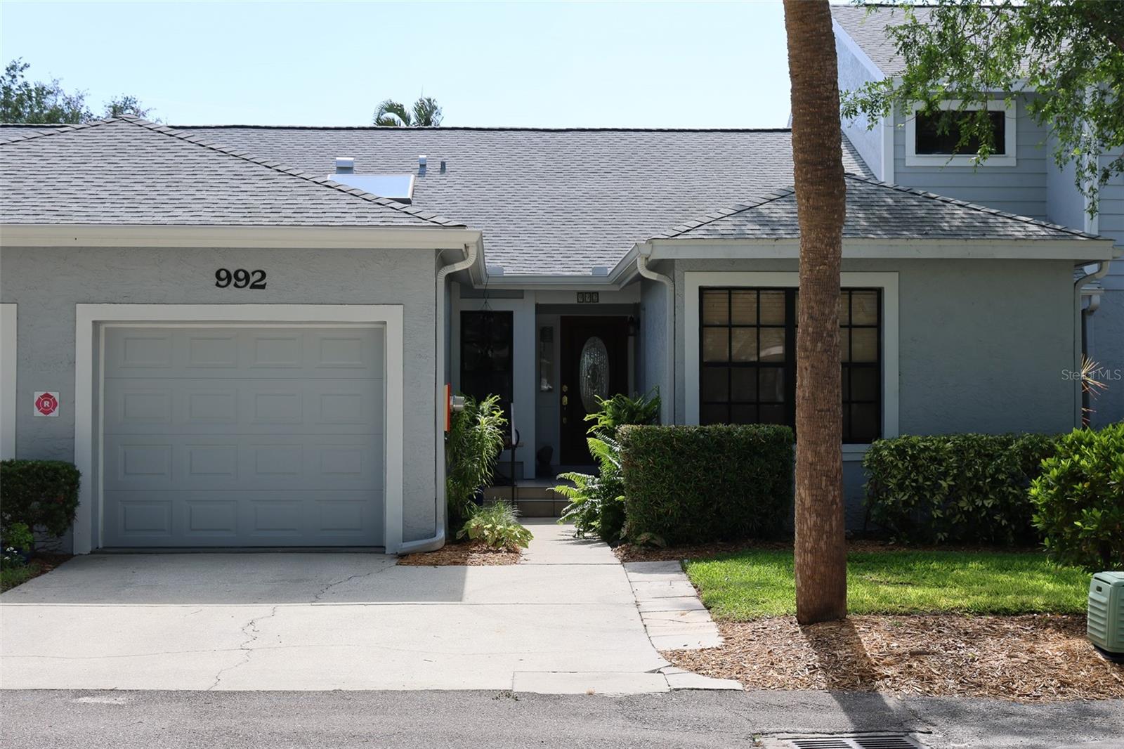 992 SAN CARLOS CT NE, ST PETERSBURG, FL, 33702
