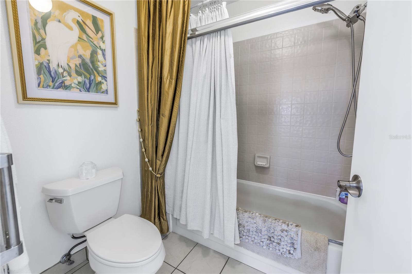 992 SAN CARLOS CT NE, ST PETERSBURG, FL, 33702