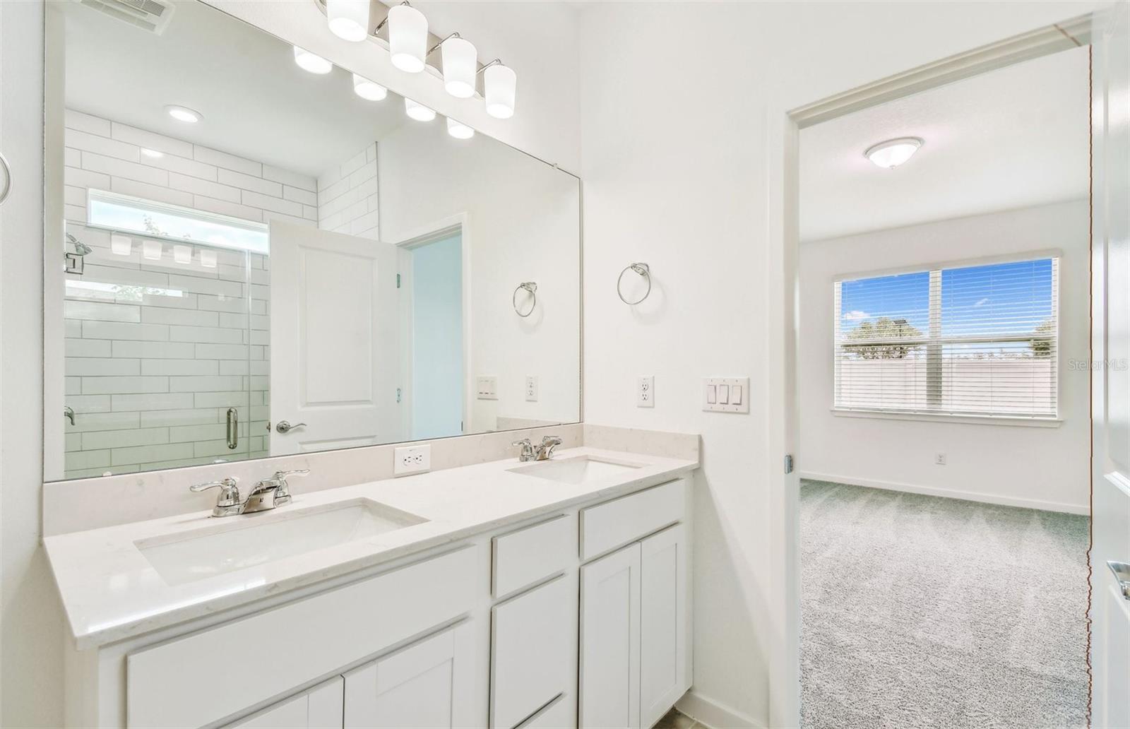 1226 MUMFORD CT, ZEPHYRHILLS, FL, 33540