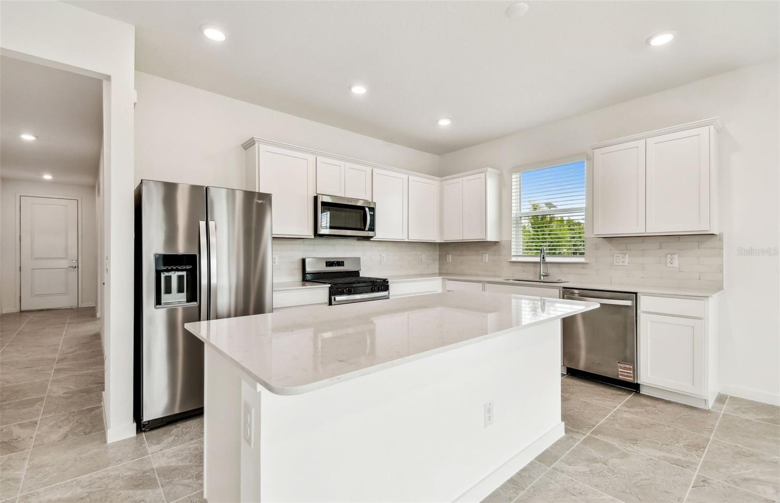 1226 MUMFORD CT, ZEPHYRHILLS, FL, 33540