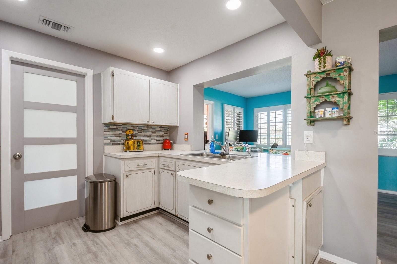 3715 98TH AVE N #3, PINELLAS PARK, FL, 33782