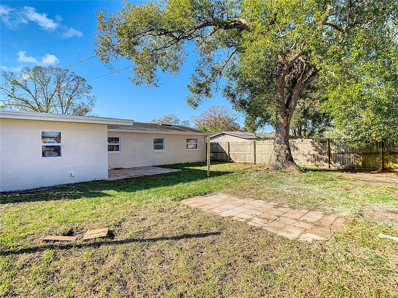 39051 MANOR DR, ZEPHYRHILLS, FL, 33542