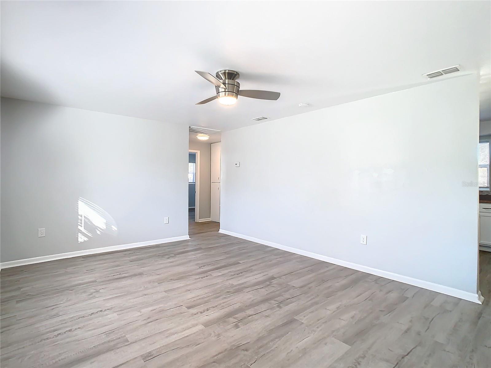 39051 MANOR DR, ZEPHYRHILLS, FL, 33542