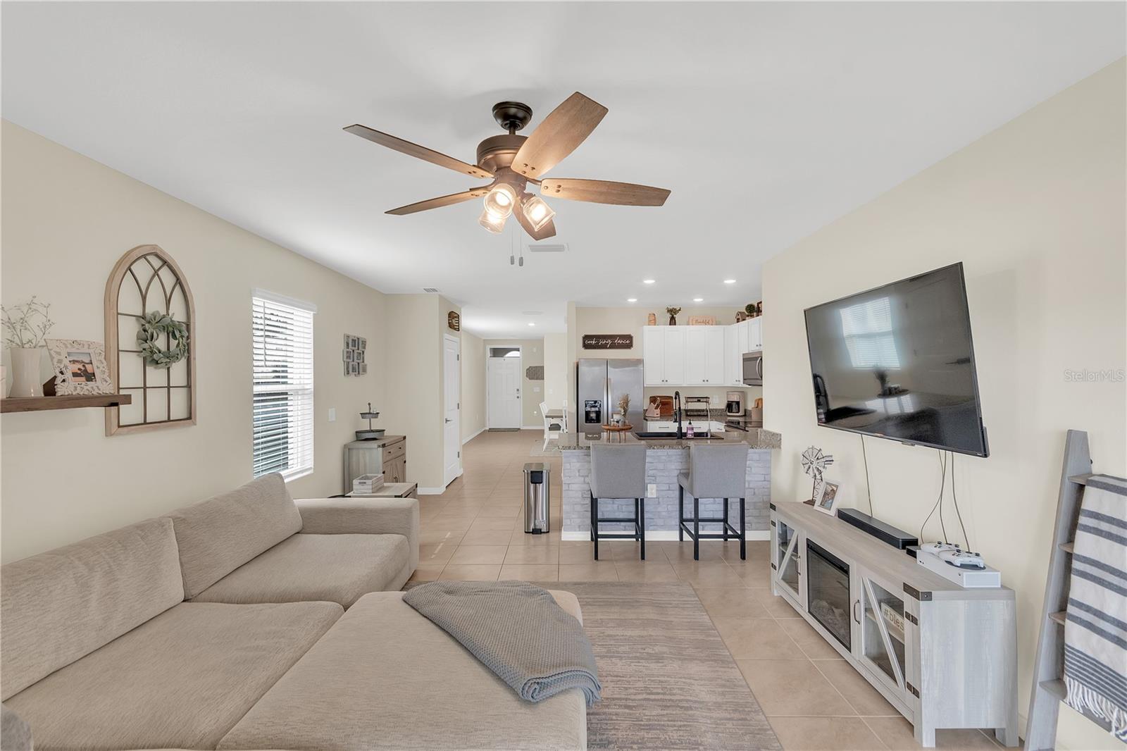 10864 PENNY GALE LOOP, SAN ANTONIO, FL, 33576