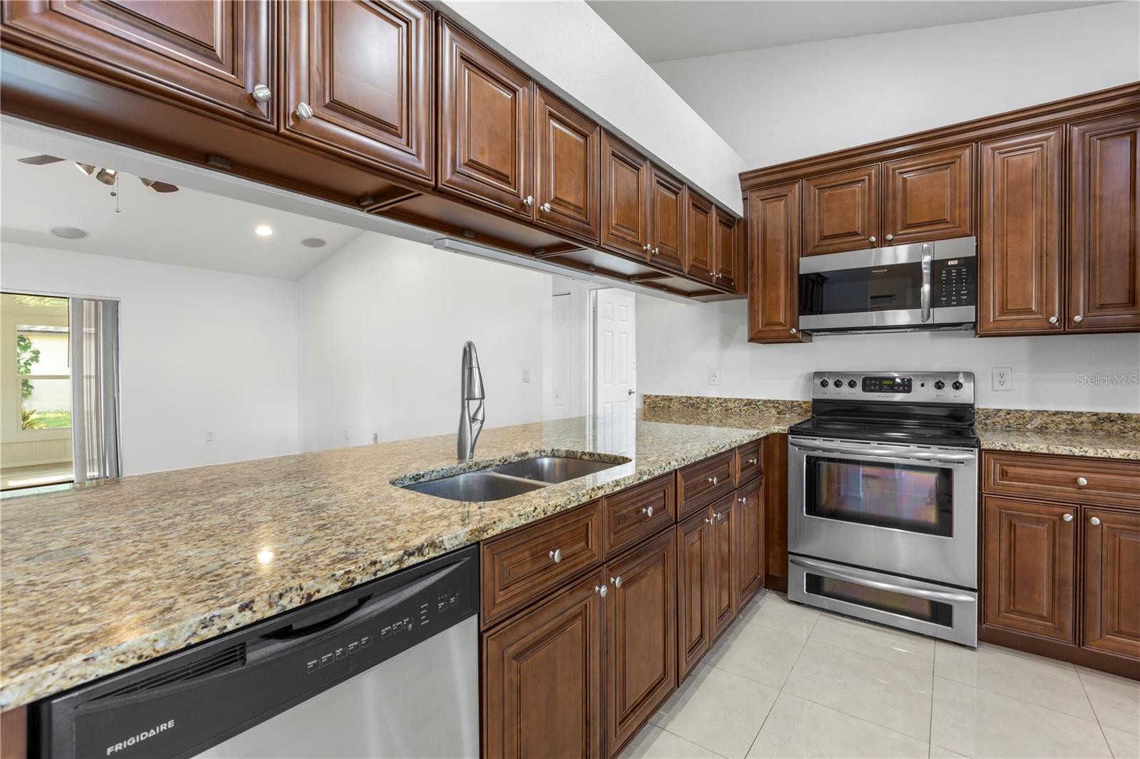4069 102ND PL N, CLEARWATER, FL, 33762