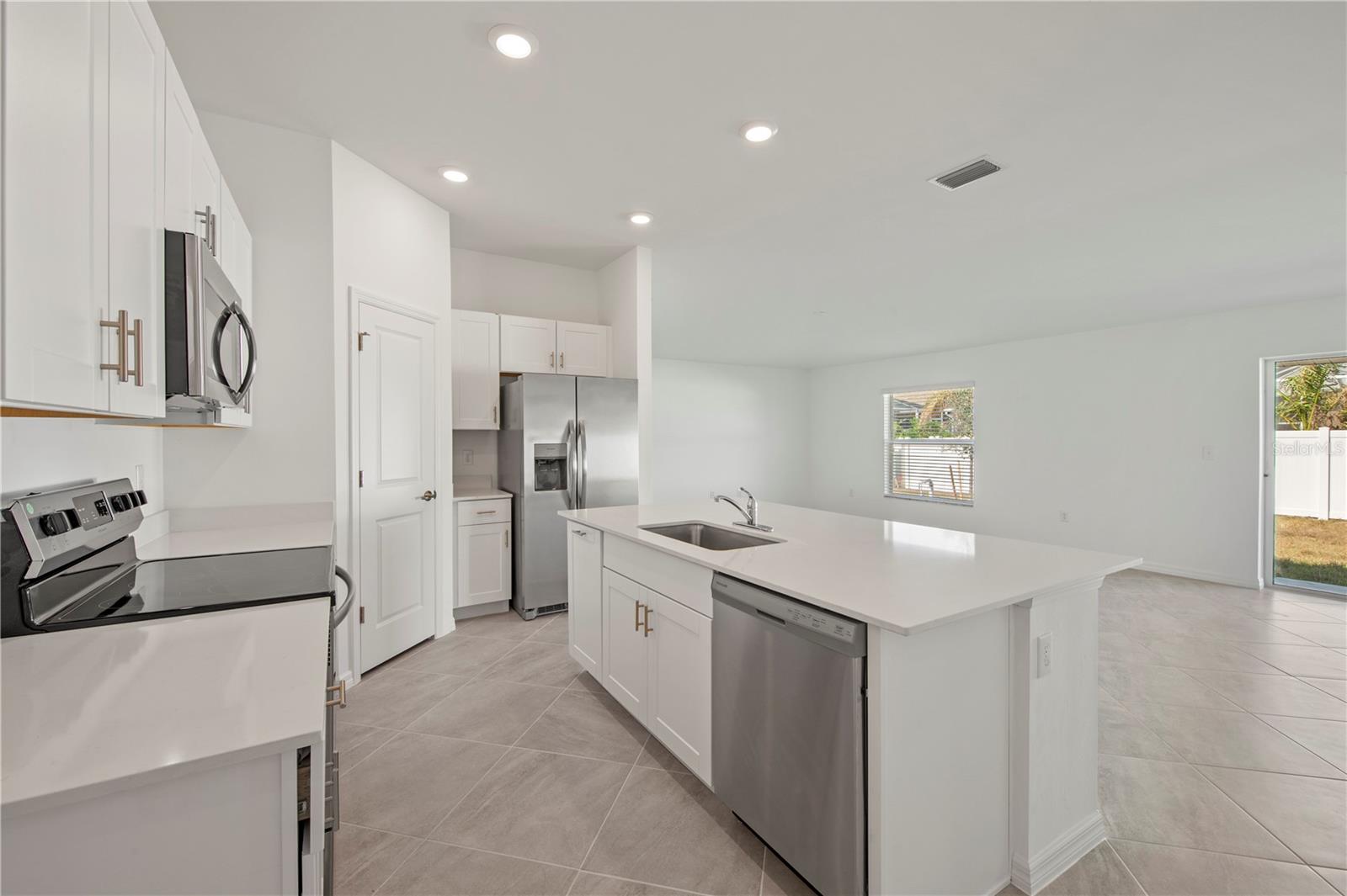 23343 VAN BUREN AVE, PORT CHARLOTTE, FL, 33981