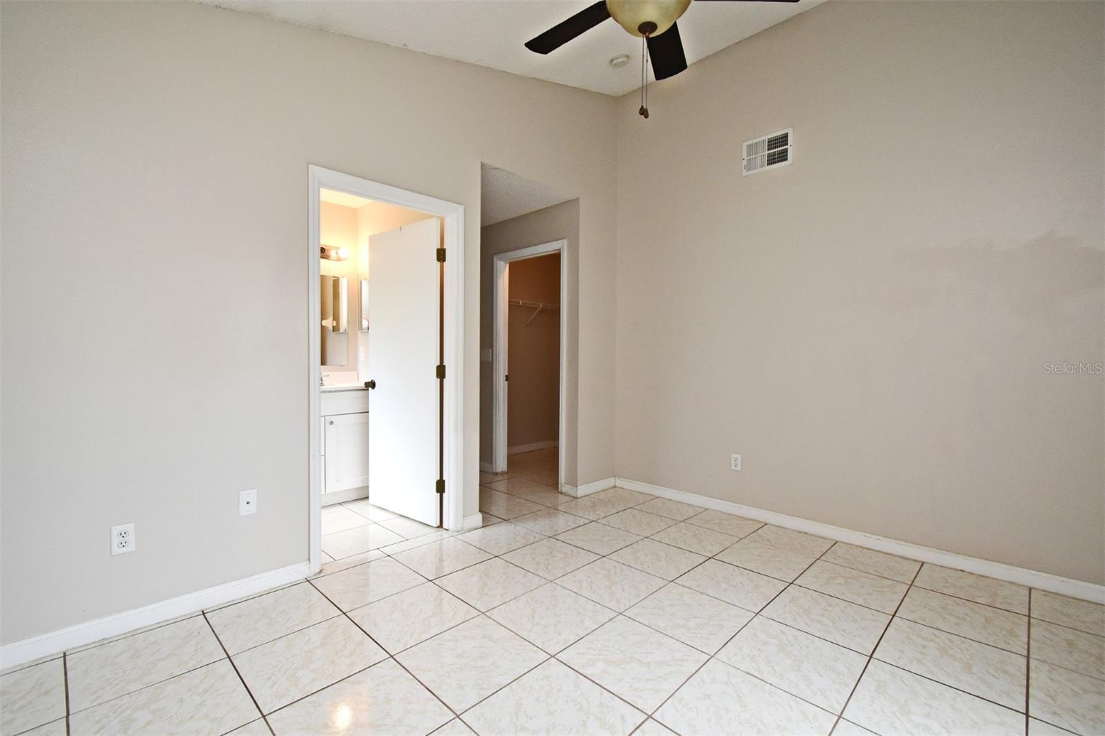 2190 CYPRESS BAY BLVD, KISSIMMEE, FL, 34743