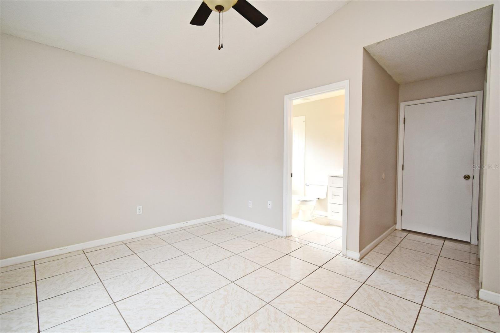 2190 CYPRESS BAY BLVD, KISSIMMEE, FL, 34743