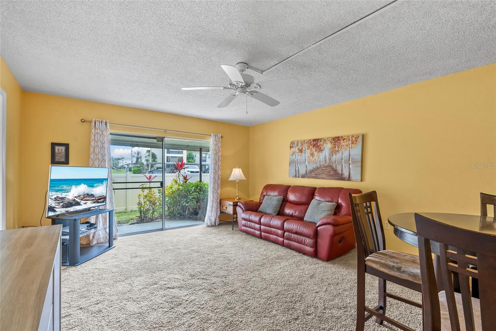 1127 KING ARTHUR CT #303, DUNEDIN, FL, 34698