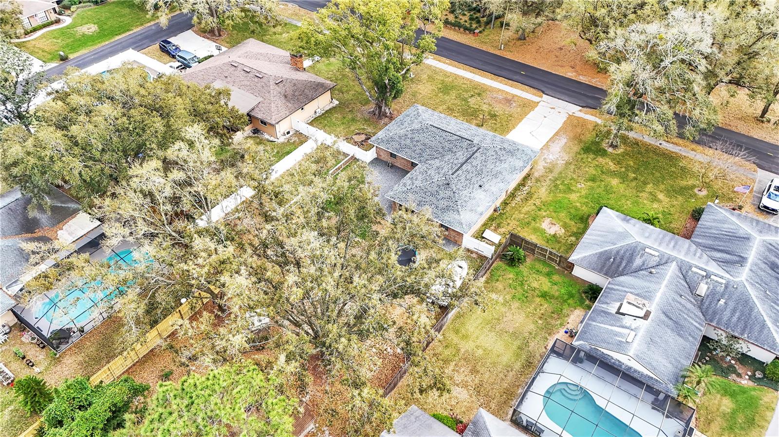 2330 PETERSON RD, LAKELAND, FL, 33812