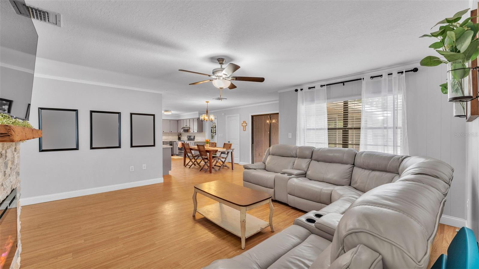 2330 PETERSON RD, LAKELAND, FL, 33812